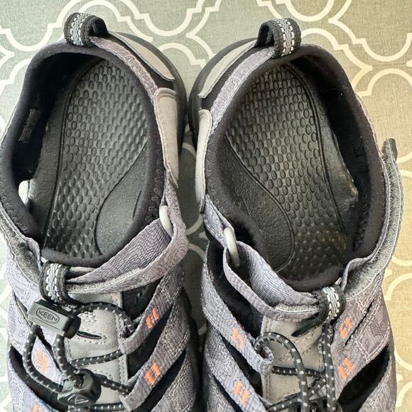 KEEN Newport H2 Water Hiking Trail Sandals Men's 6 Womens 7.5 Waterproof Gray - Picture 9 of 12